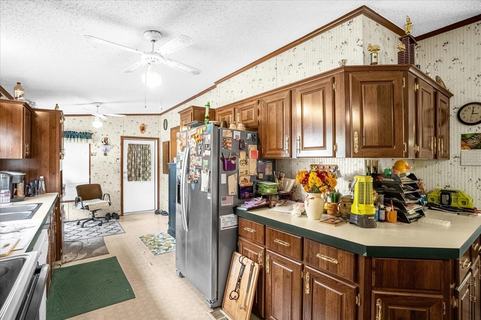 8512 TREASURE ISLAND RD