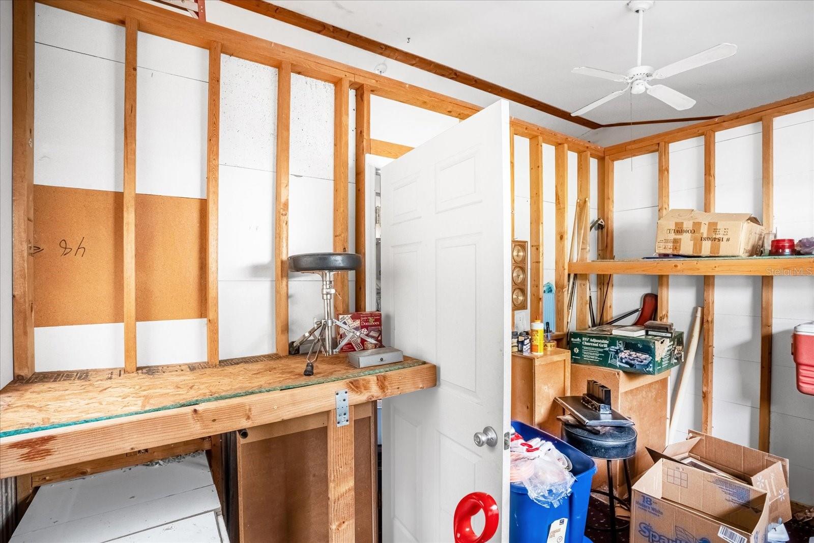 8512 TREASURE ISLAND RD