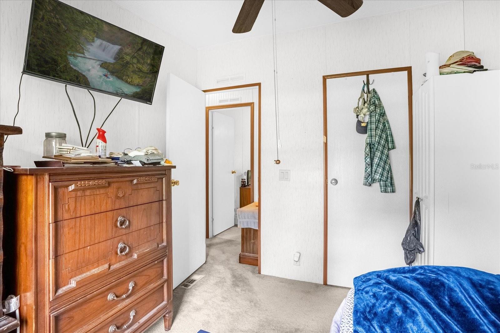 8512 TREASURE ISLAND RD