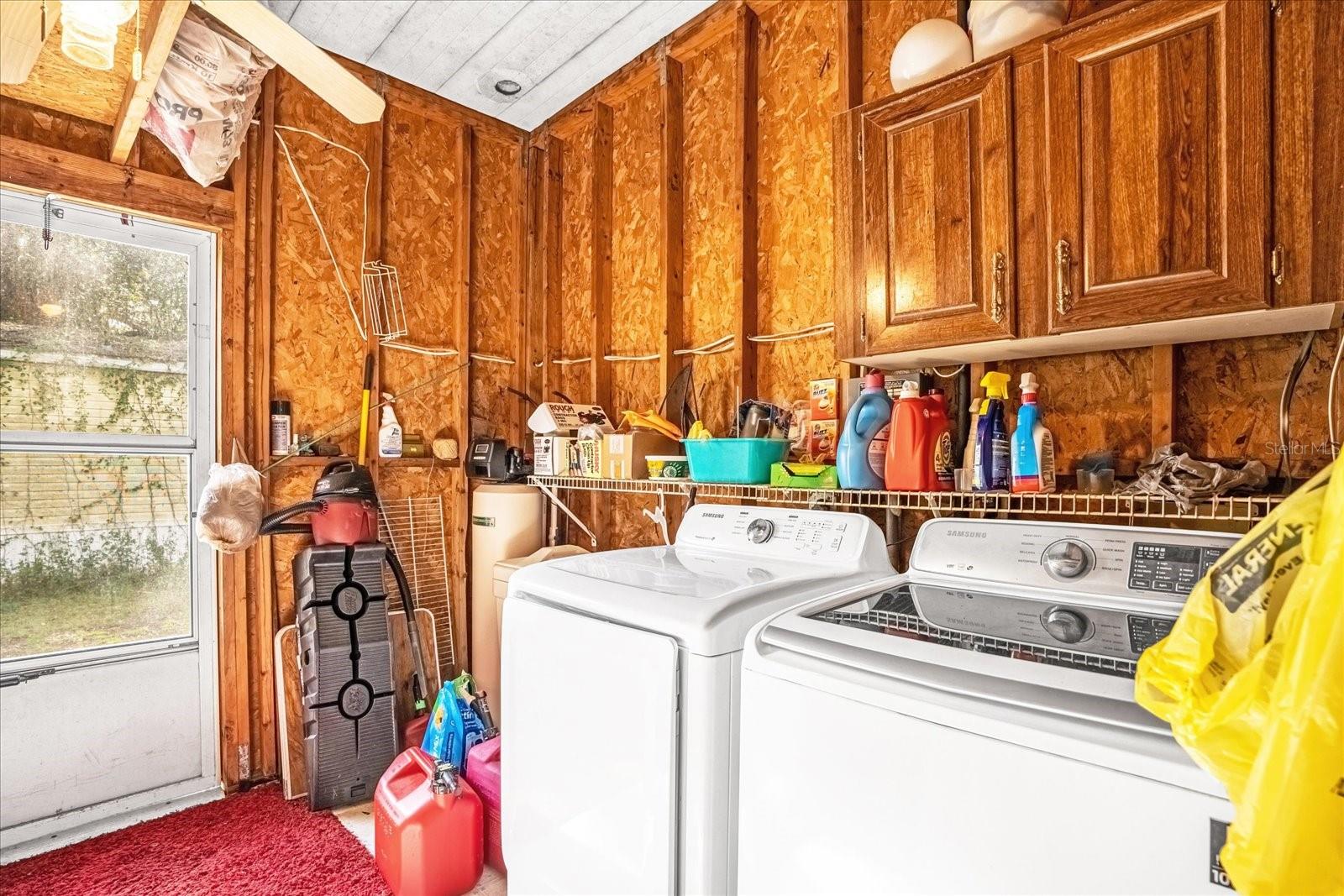 8512 TREASURE ISLAND RD