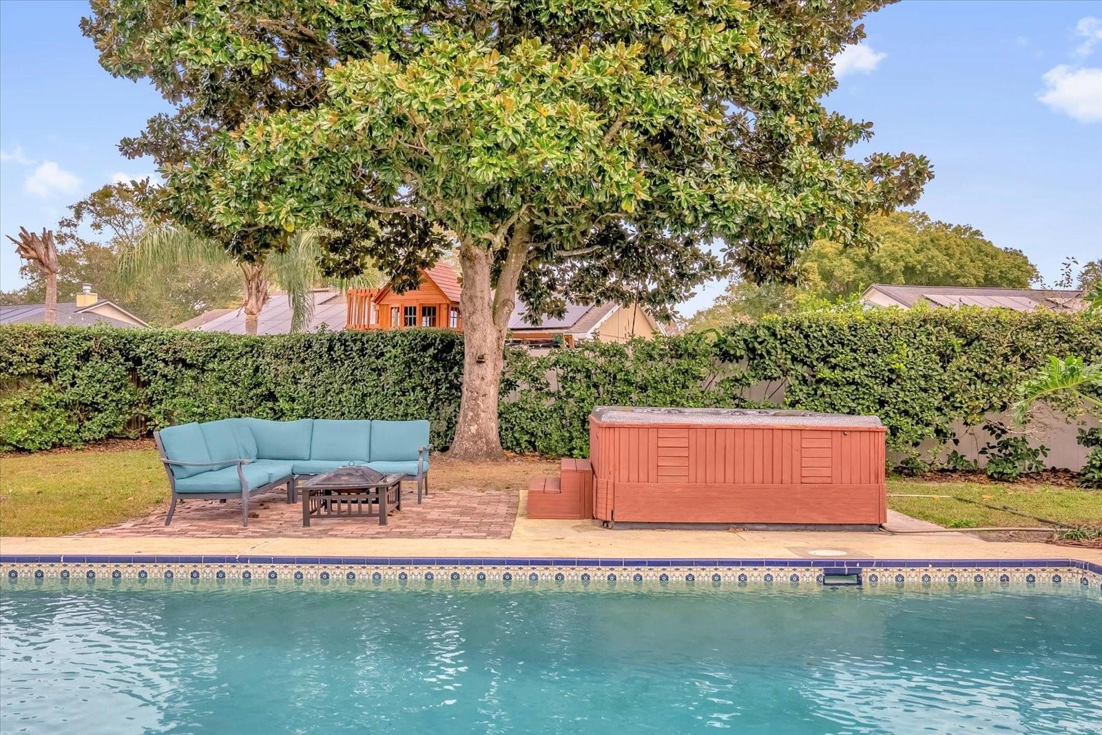 6419 HIDDEN DALE AVE