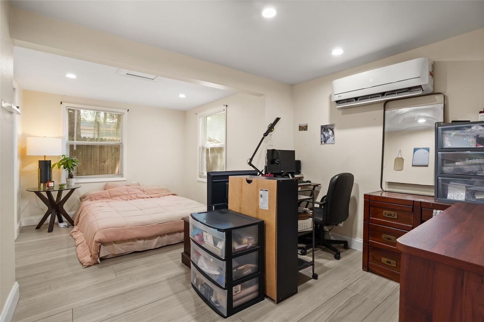 245 ORANGE PL