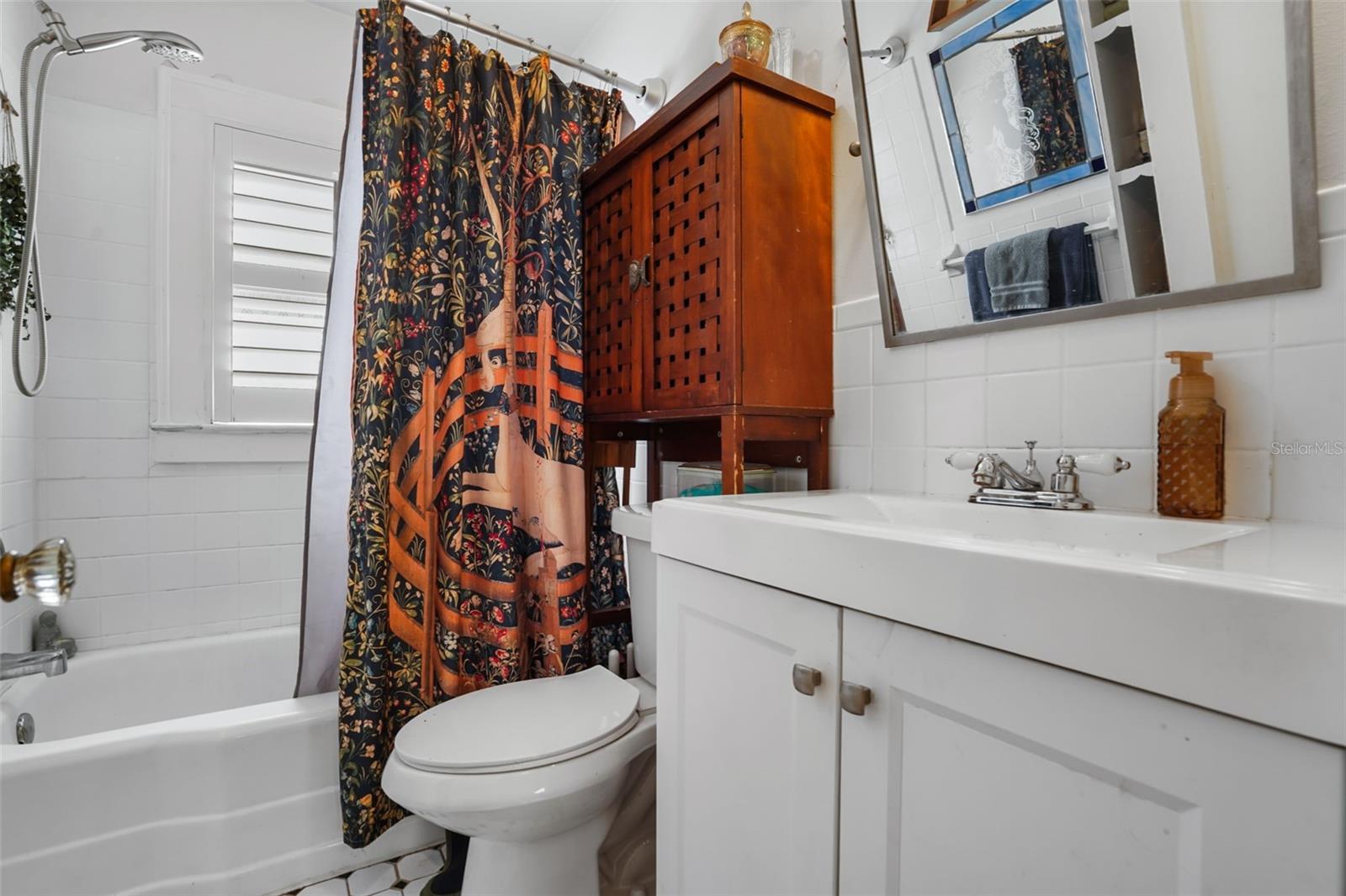 245 ORANGE PL