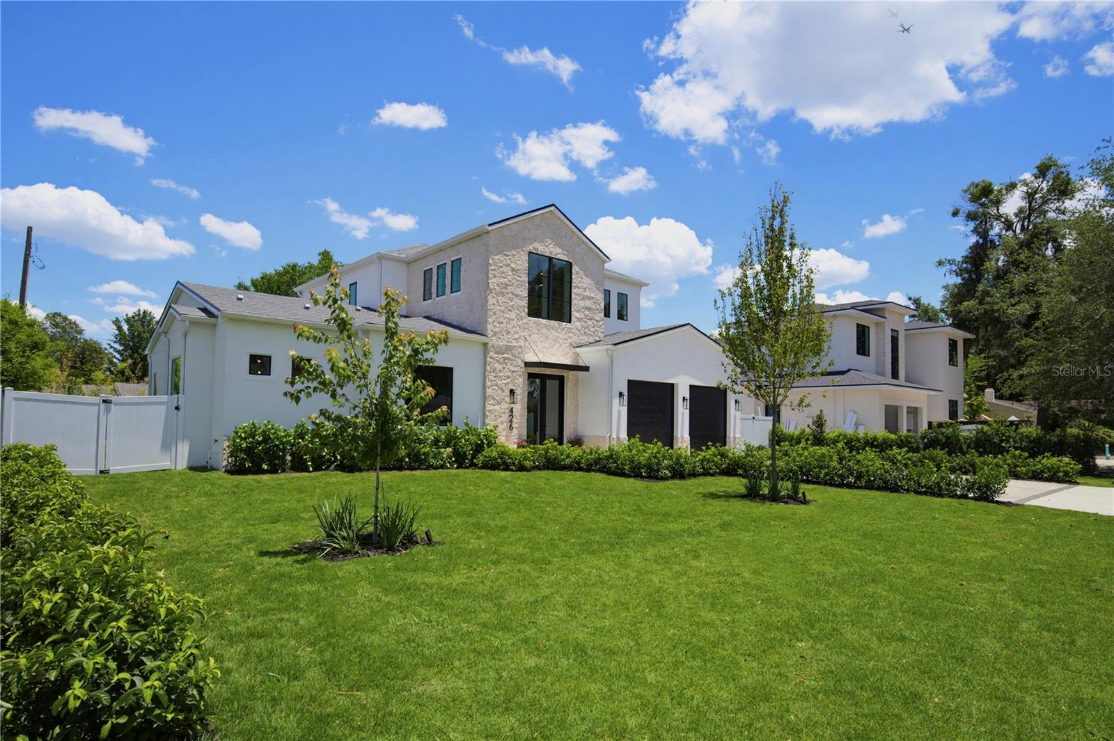 426 WORTHINGTON DR