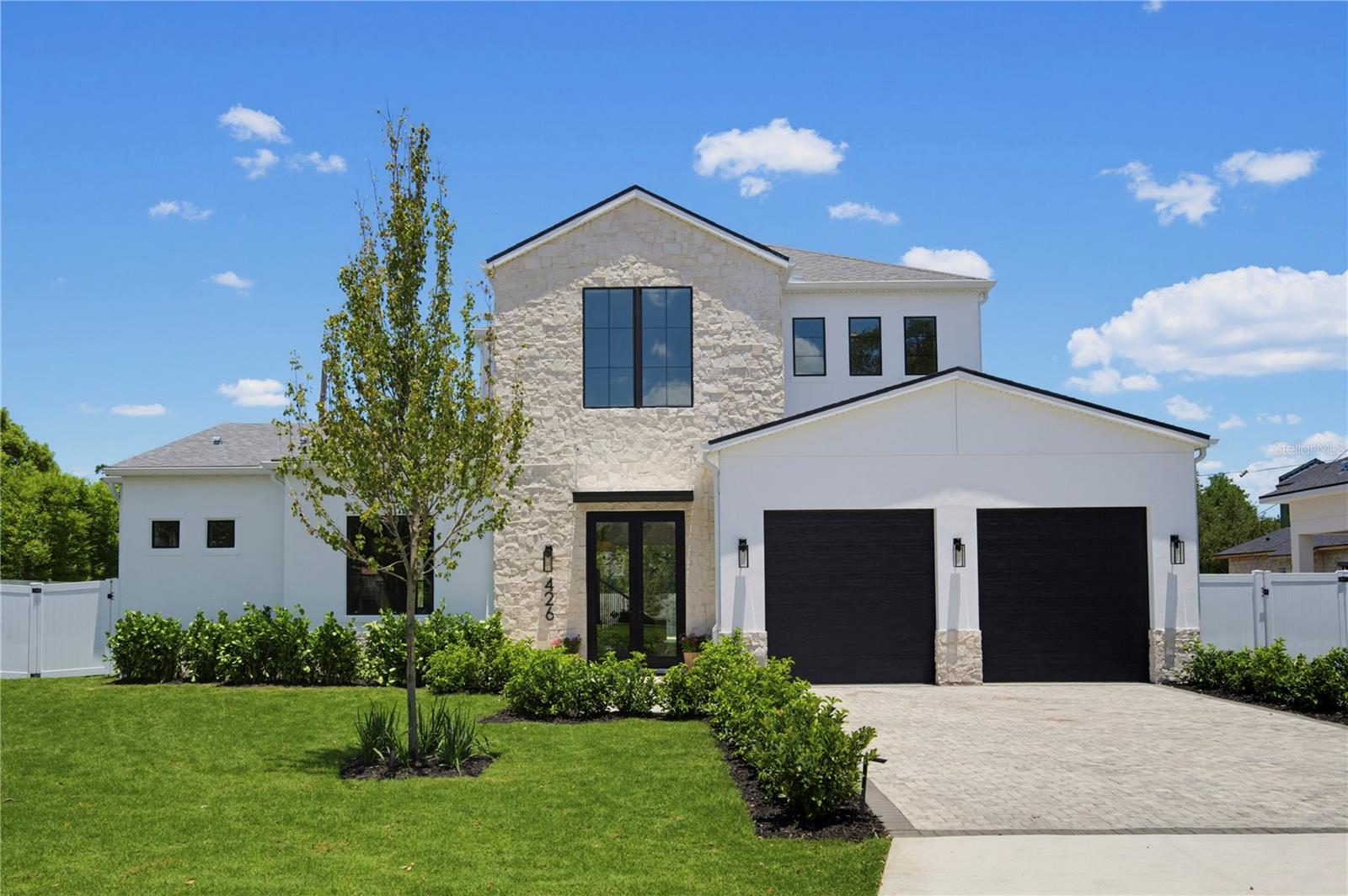 426 WORTHINGTON DR
