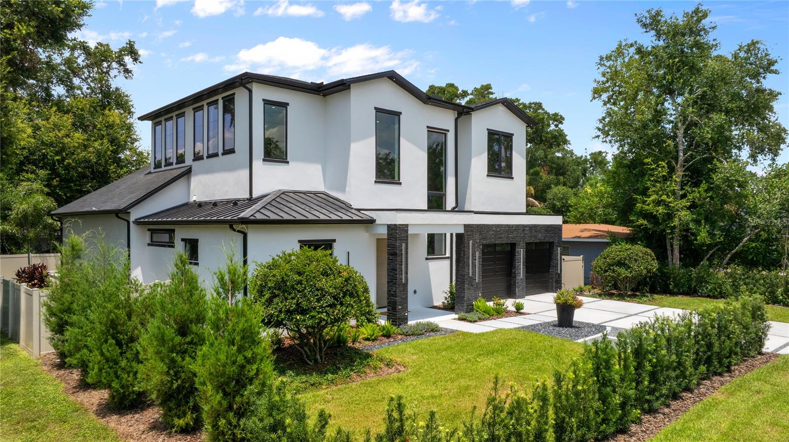 525 S LAKEMONT AVE
