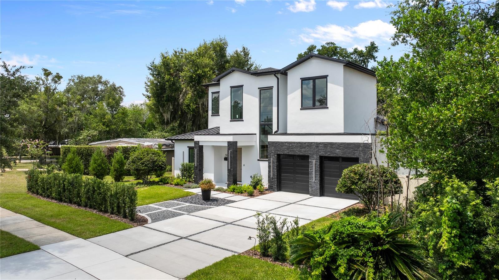 525 S LAKEMONT AVE