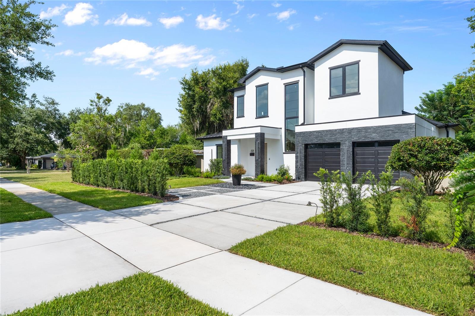 525 S LAKEMONT AVE