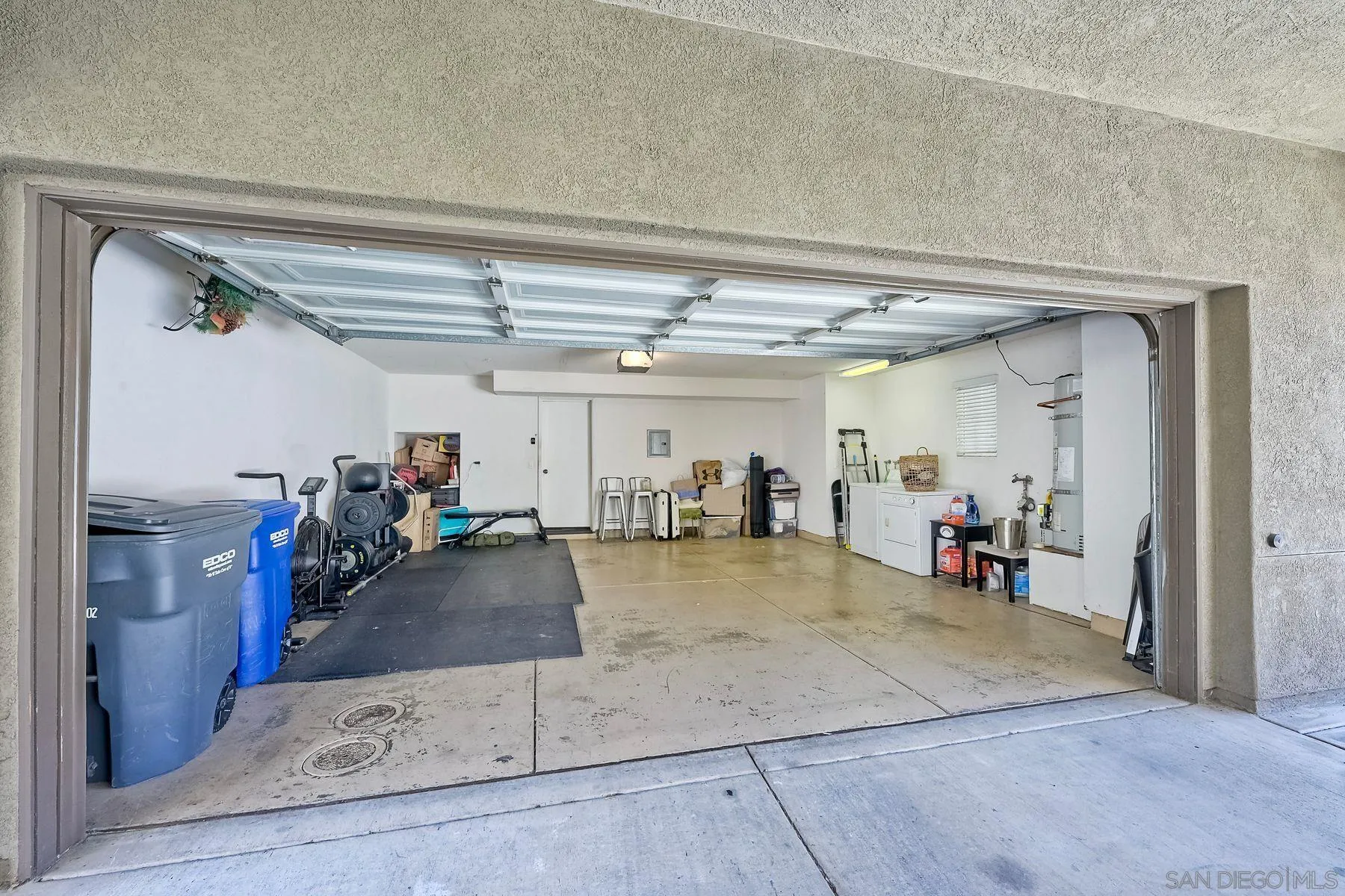701 Hatfield