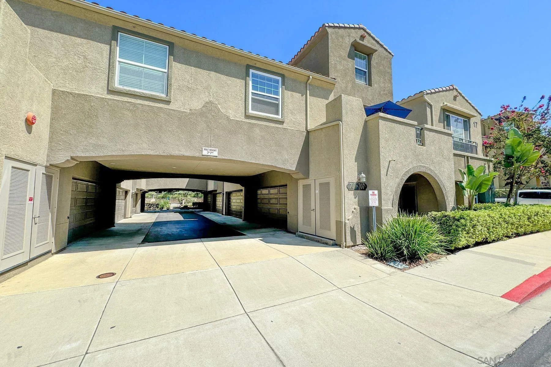 701 Hatfield