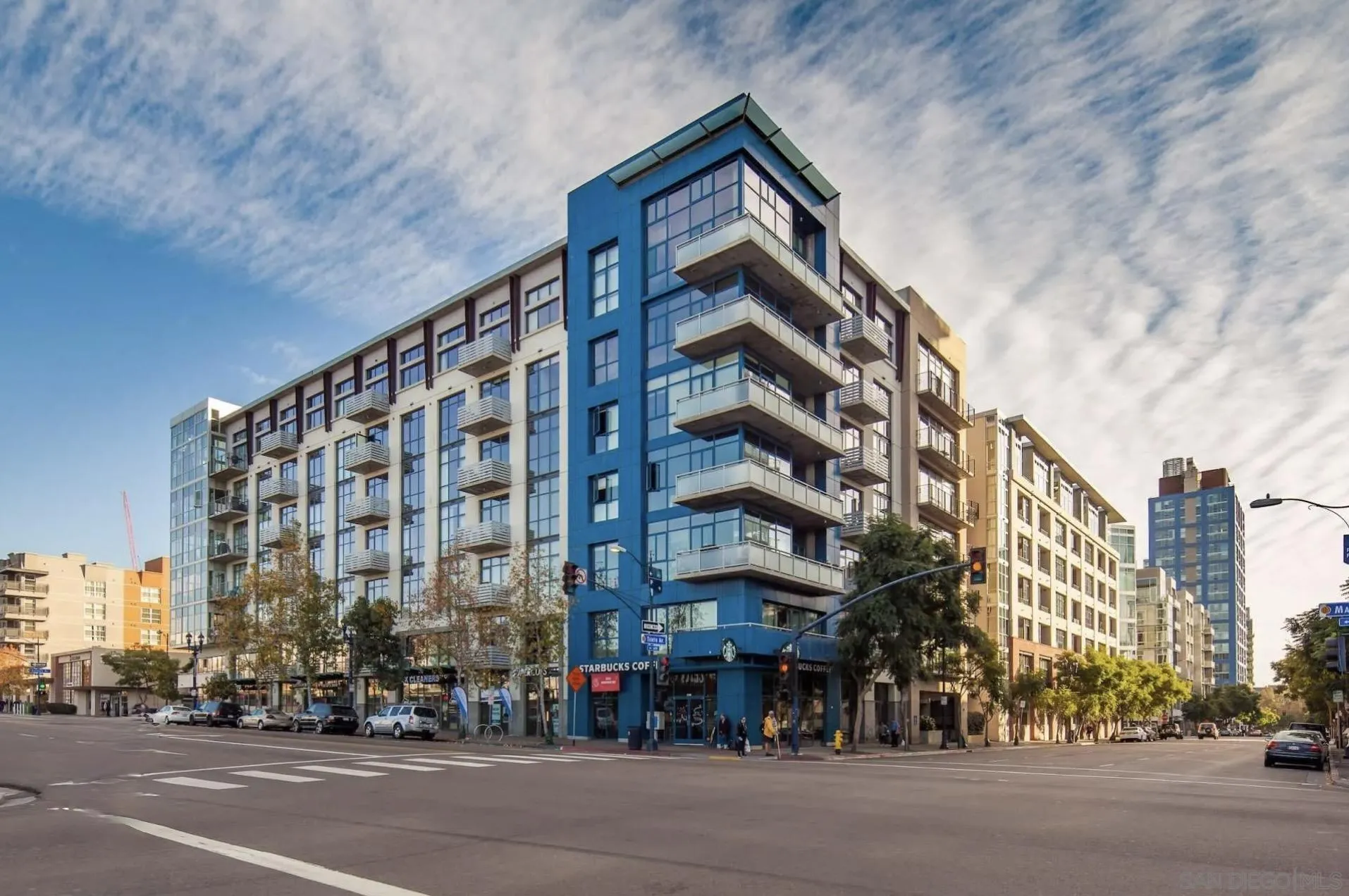 527 10th Ave Unit 508