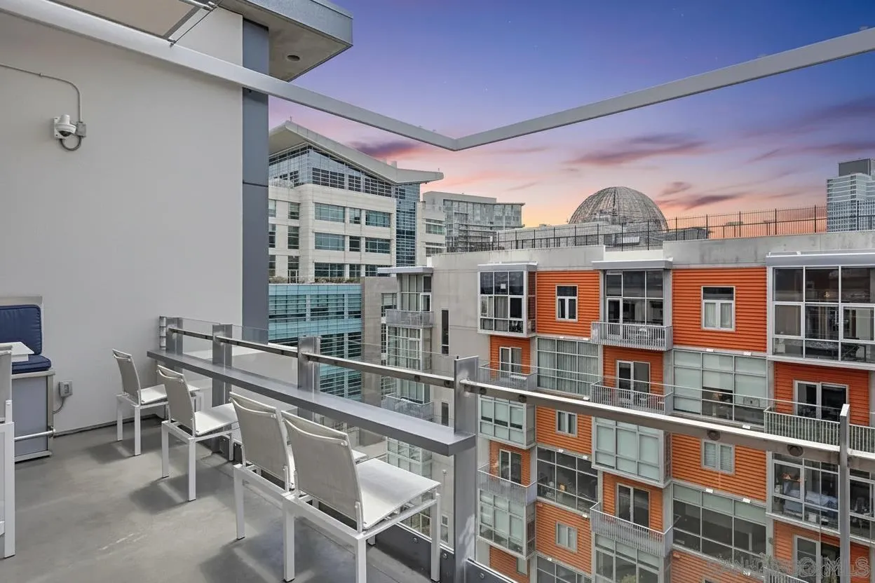 527 10th Ave Unit 508