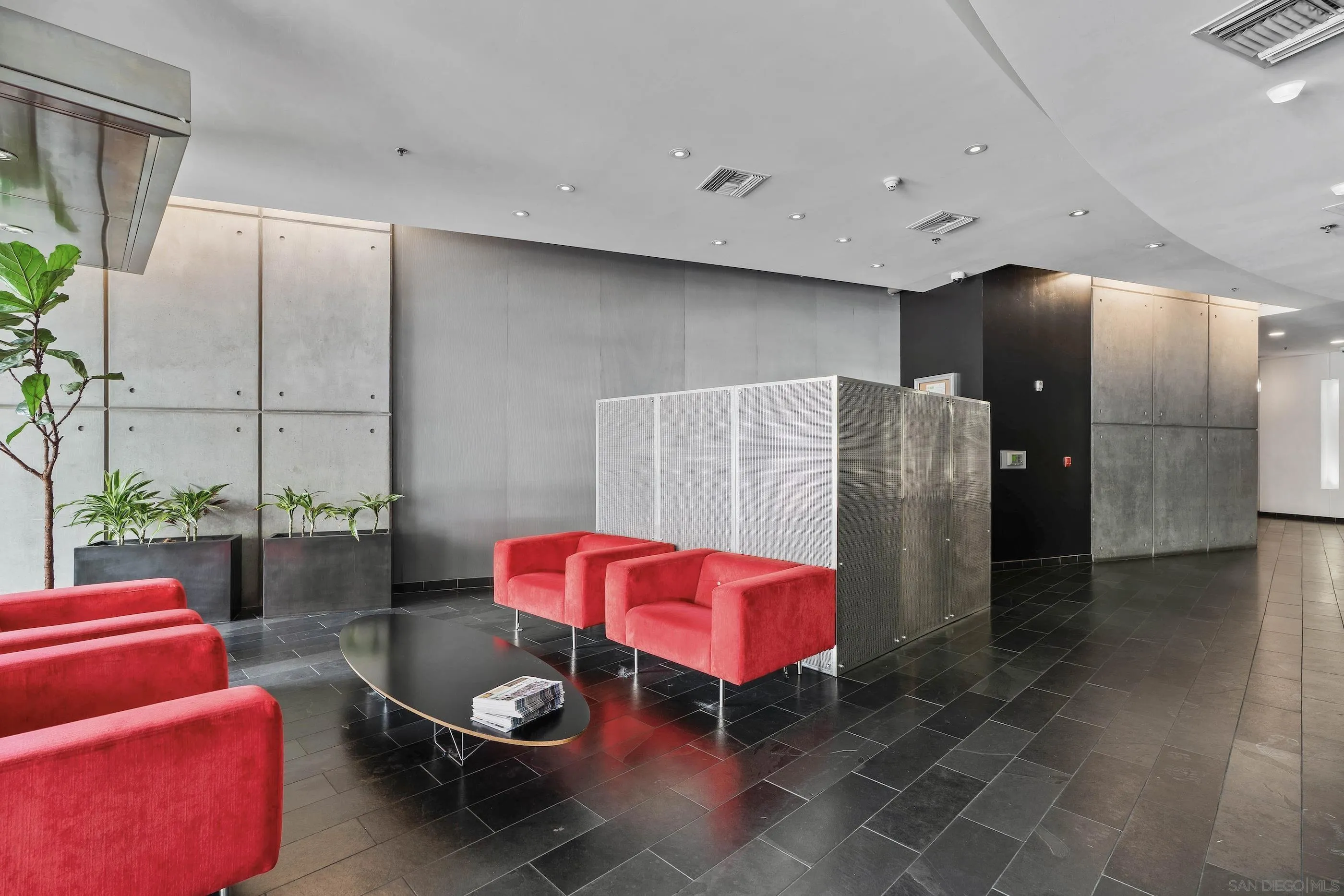 527 10th Ave Unit 508