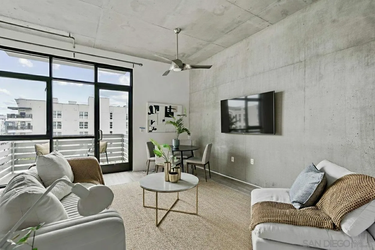 527 10th Ave Unit 508