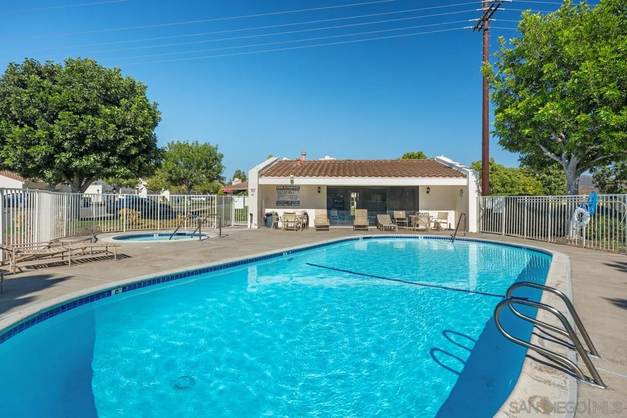 17839 Valle De Lobo