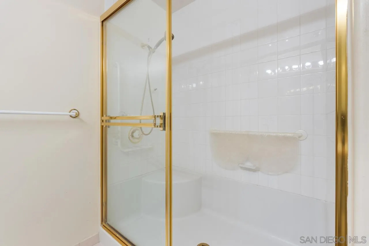 3890 Nobel Dr Unit 302