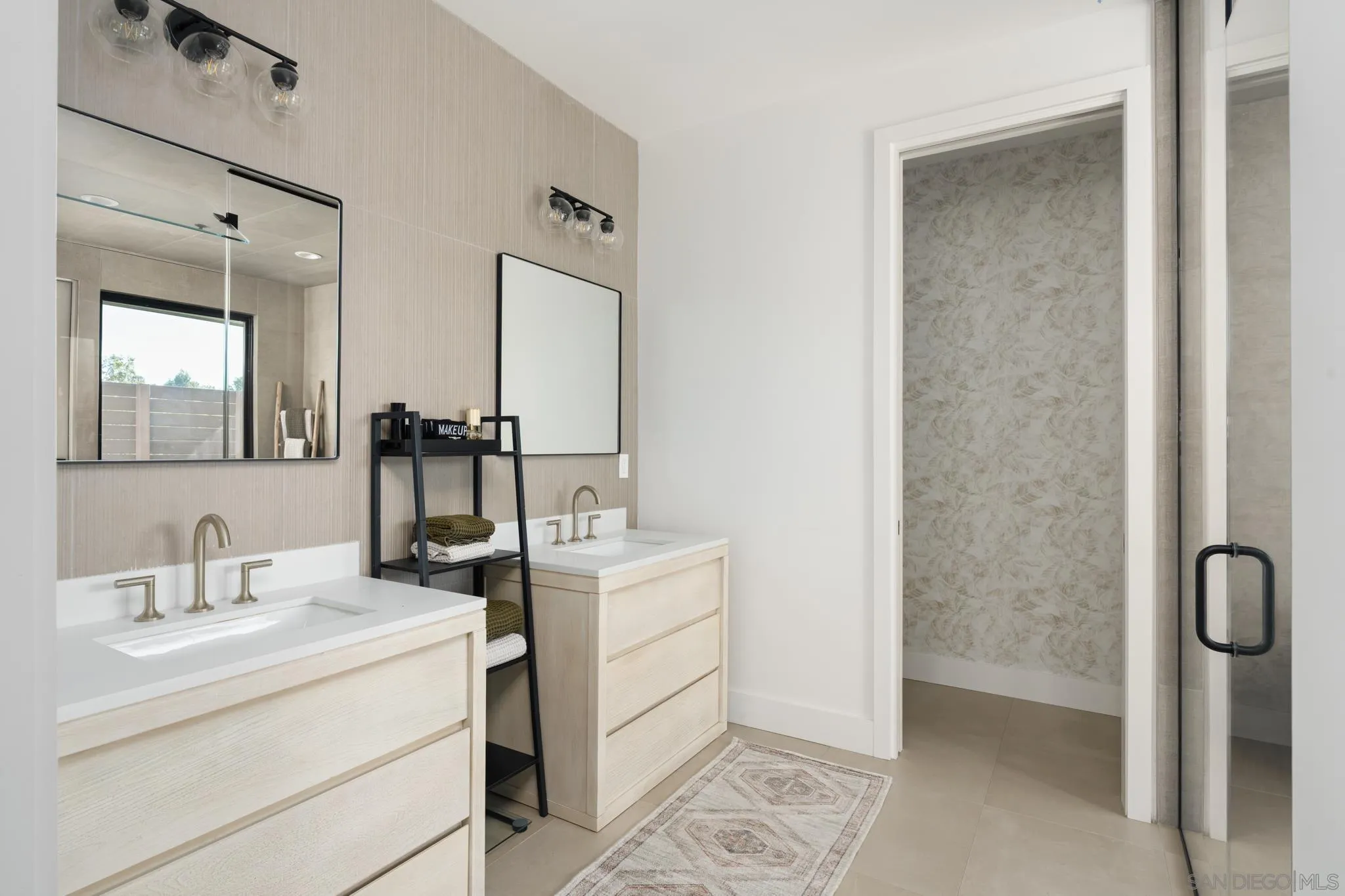 15102 Sun Valley Lane