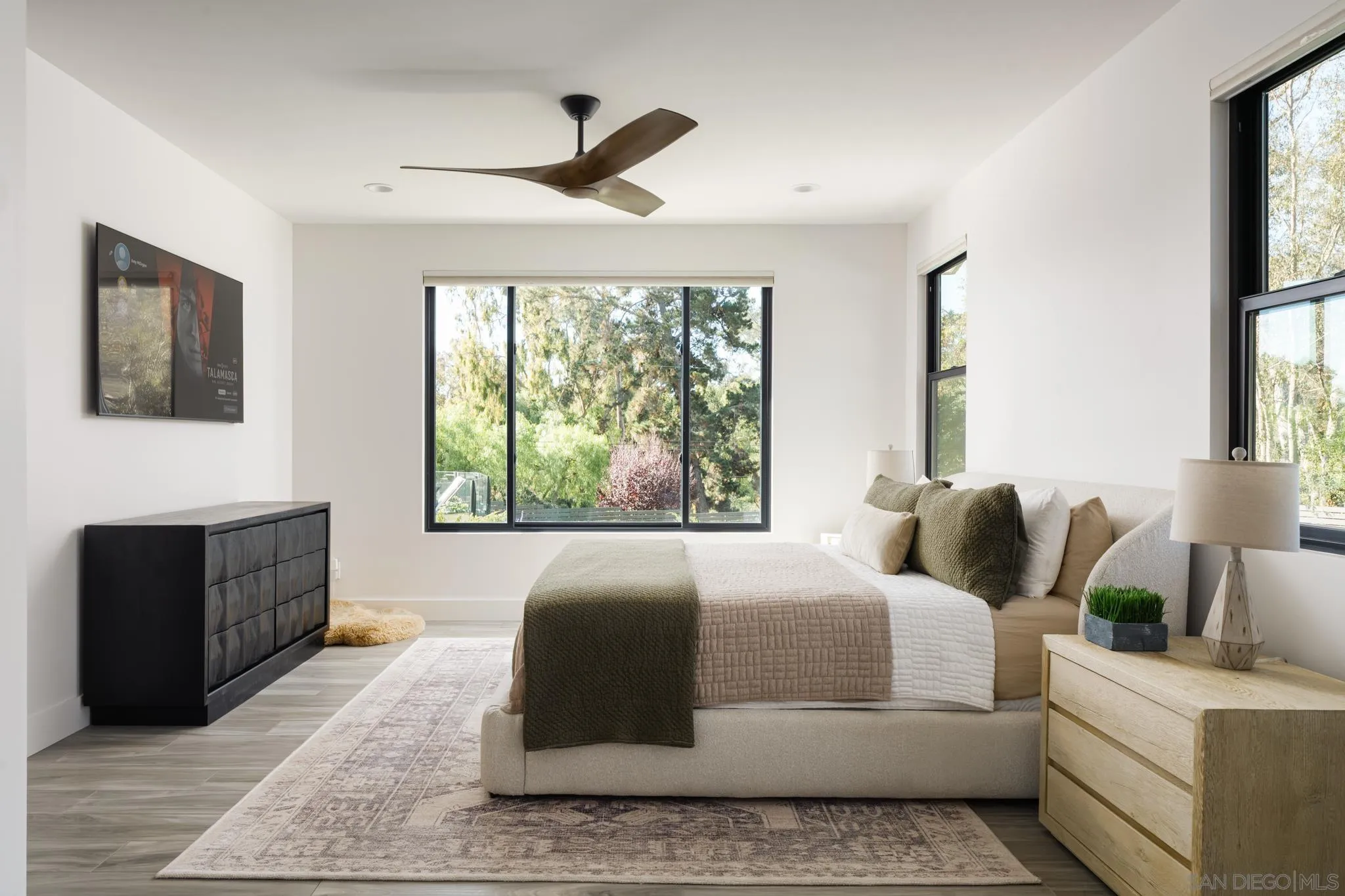 15102 Sun Valley Lane