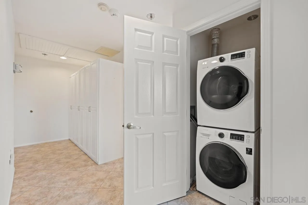 3890 Nobel Dr. Unit 306