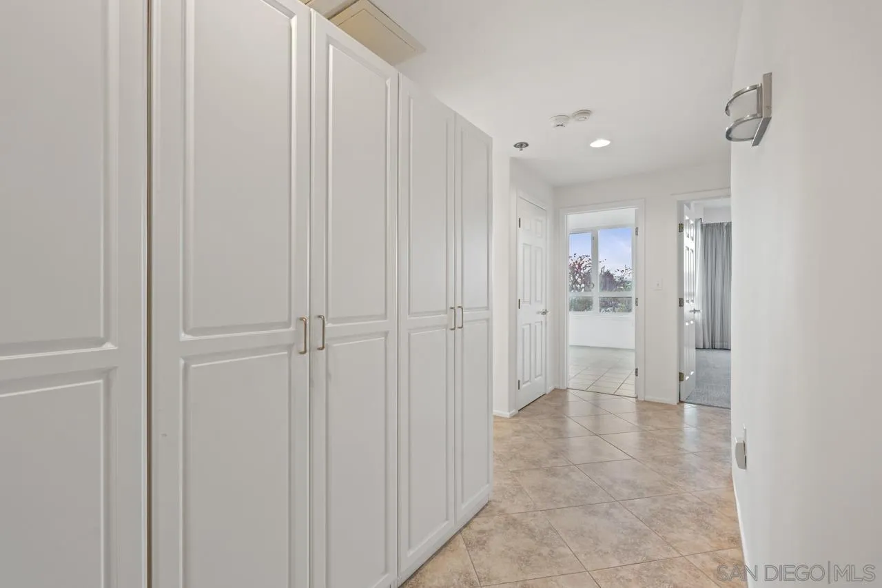 3890 Nobel Dr. Unit 306