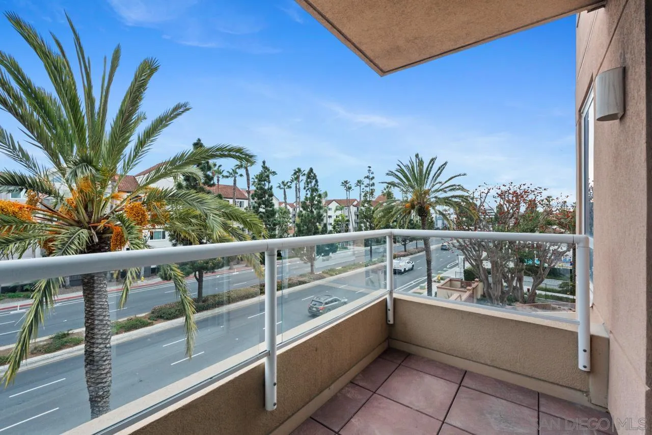 3890 Nobel Dr. Unit 306