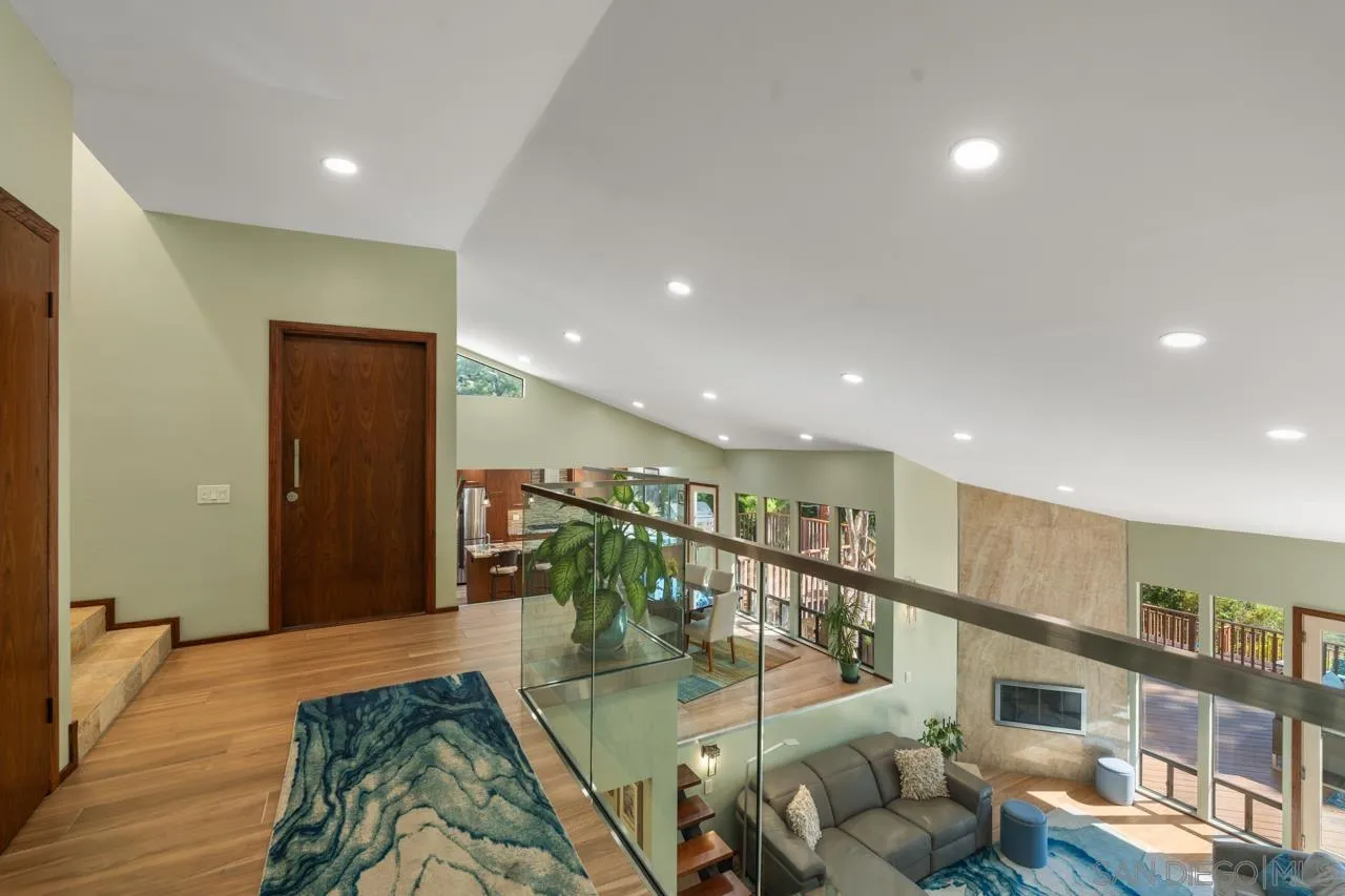 4645 Yerba Santa Drive