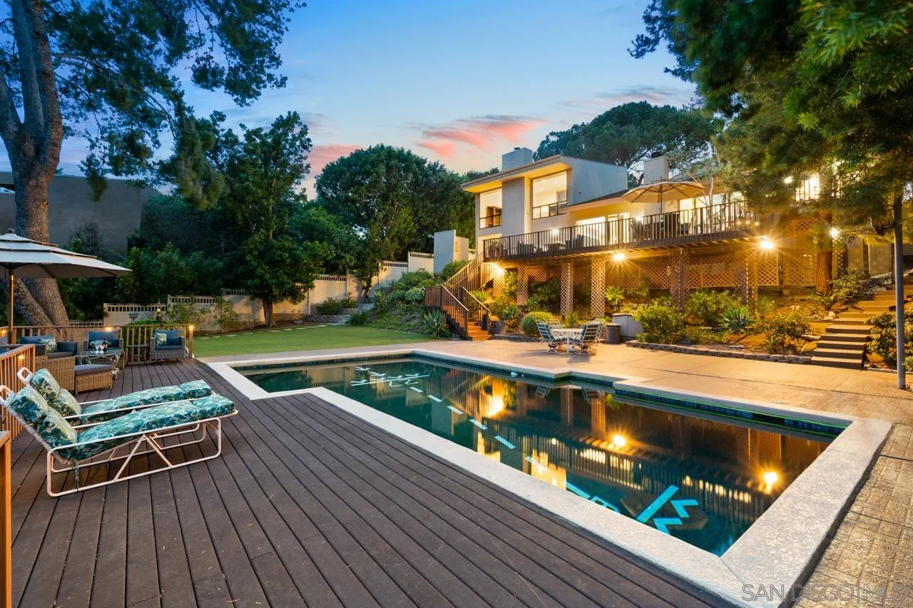 4645 Yerba Santa Drive