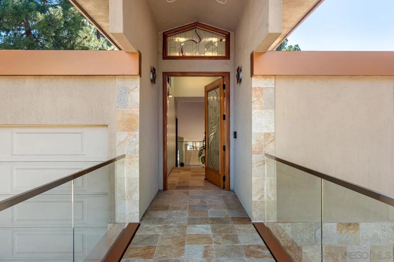 4645 Yerba Santa Drive