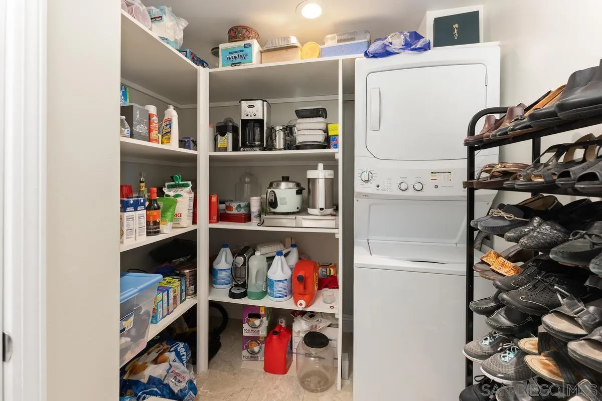 3890 Nobel Dr Unit 1604/05