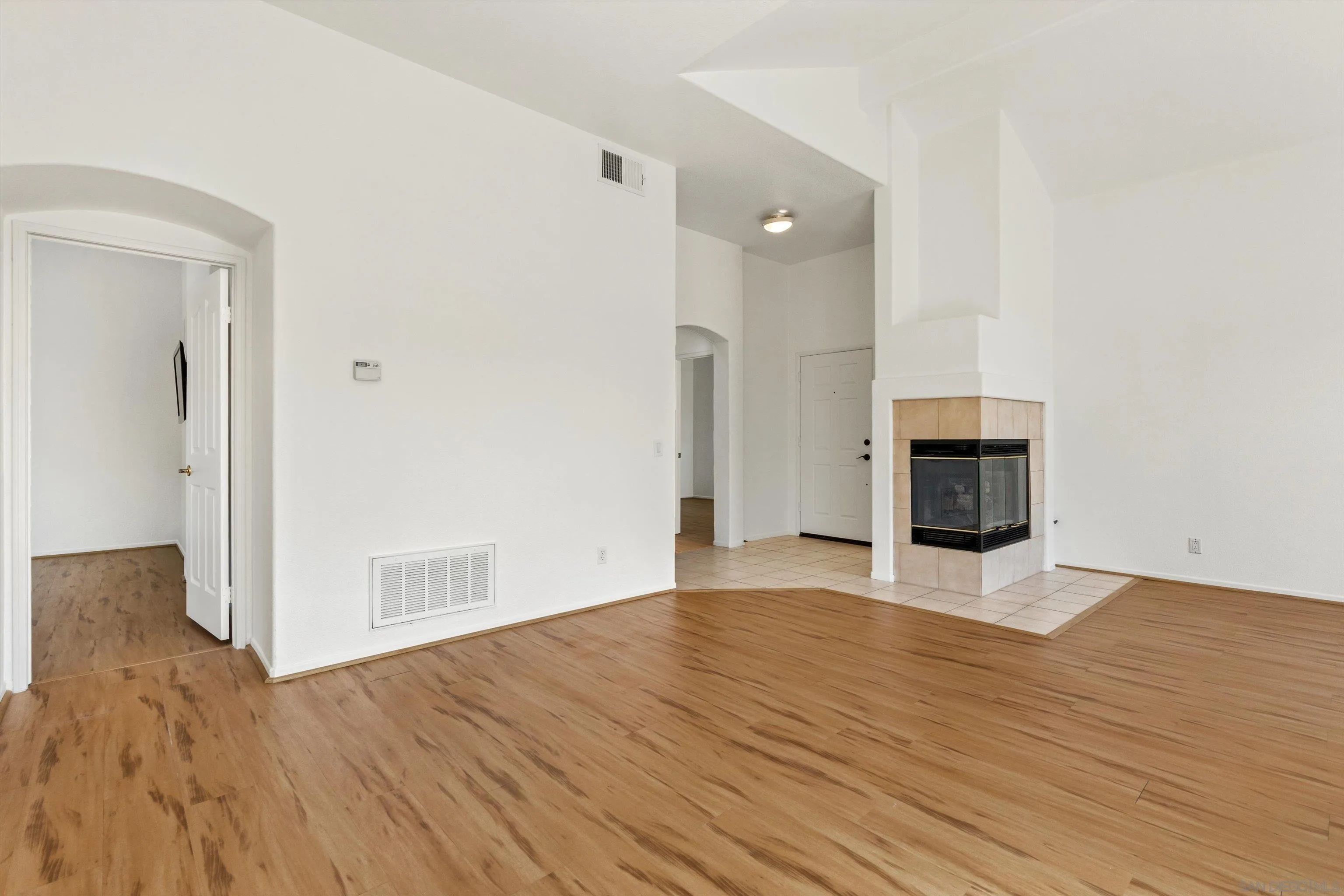 1874 Matin Cir Unit Unit 208