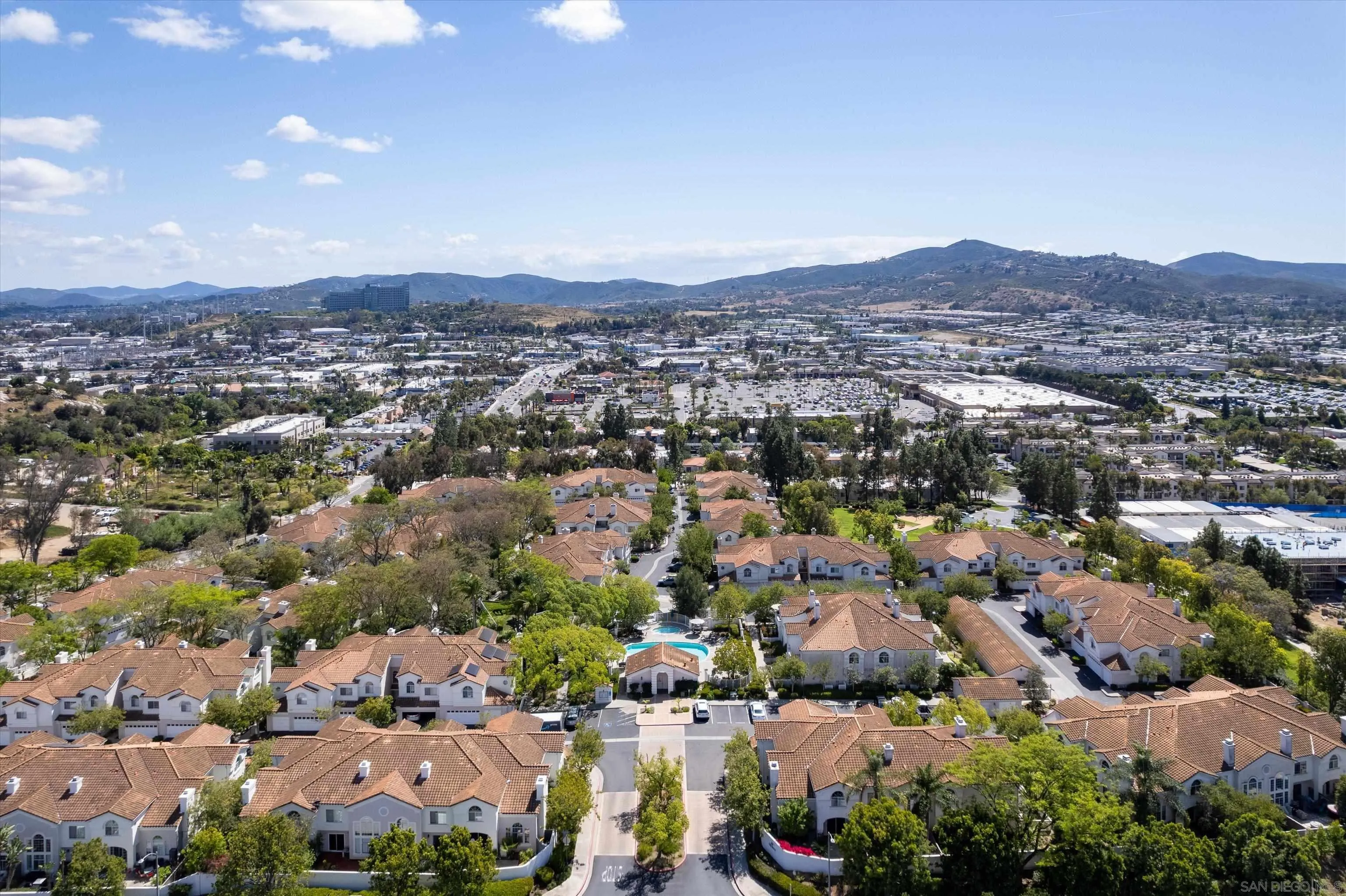 1874 Matin Cir Unit Unit 208