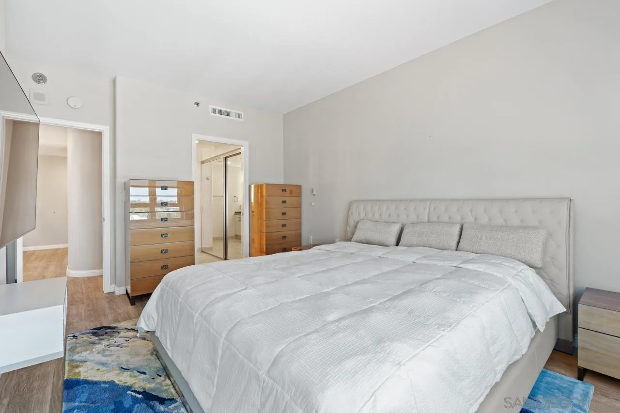 3890 Nobel Unit 1003