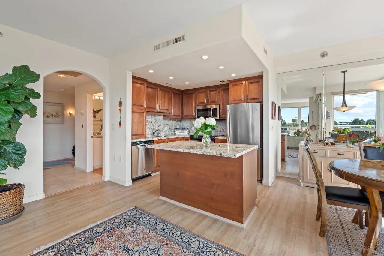 3890 Nobel Dr Unit 506