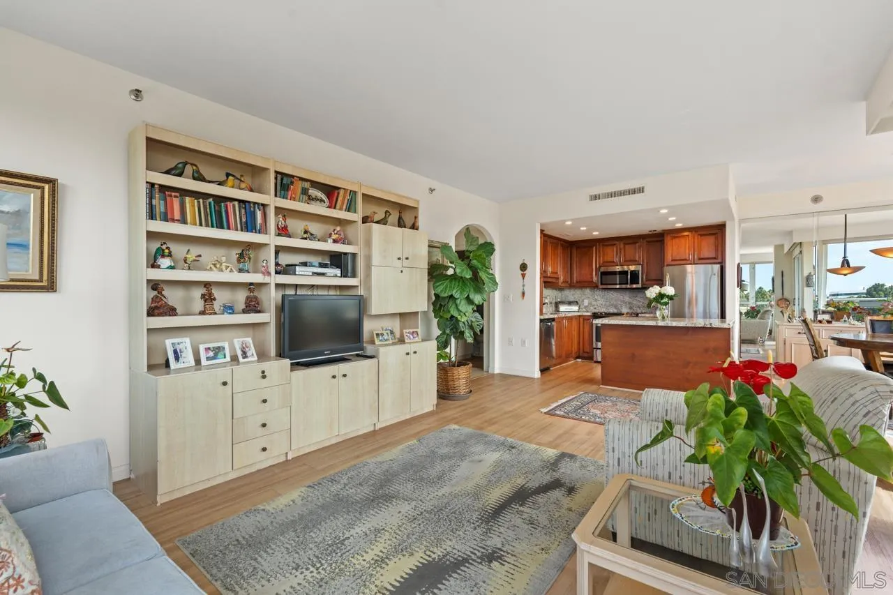 3890 Nobel Dr Unit 506