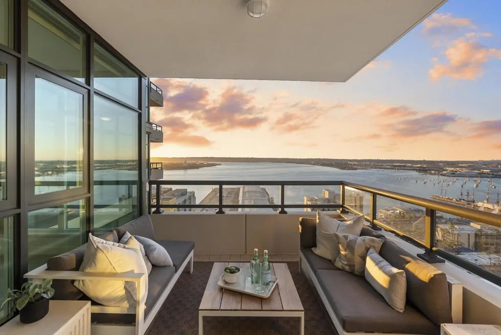 1199 Pacific Hwy Unit: 2501