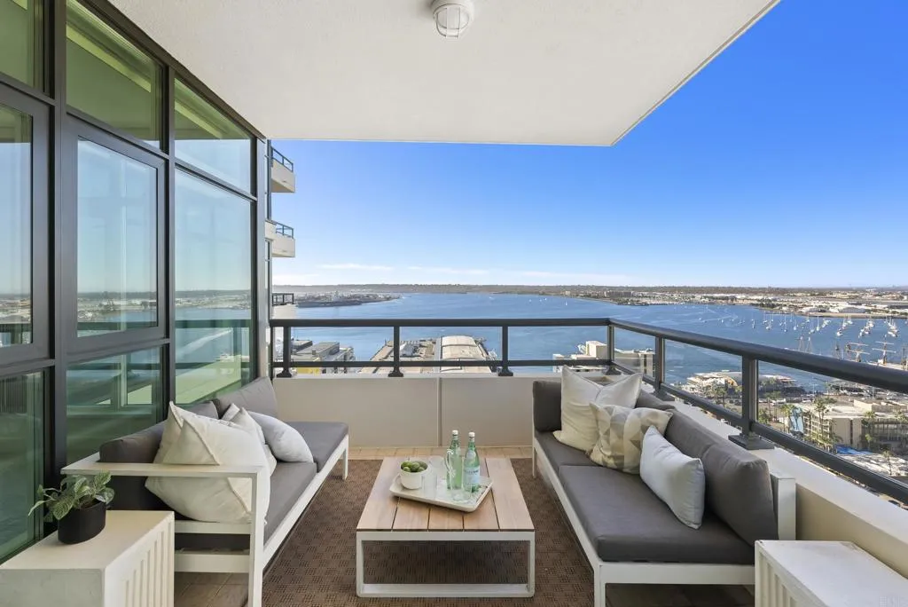 1199 Pacific Hwy Unit: 2501