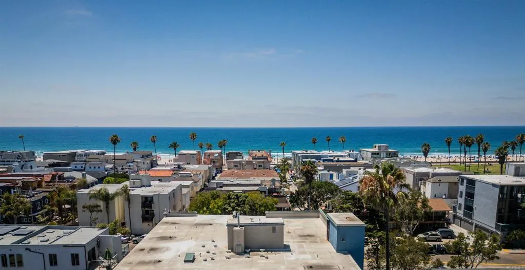 2965 Mission Boulevard Unit 4c, Pacific Beach (San Diego) Unit: 4C