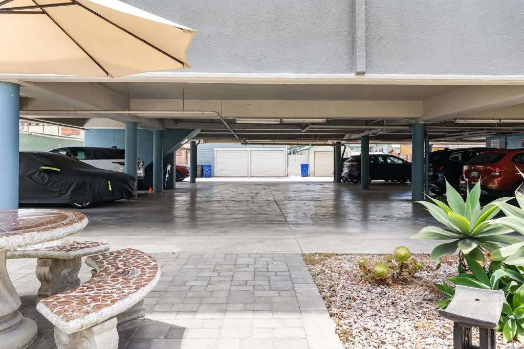 2965 Mission Boulevard Unit 4c, Pacific Beach (San Diego) Unit: 4C