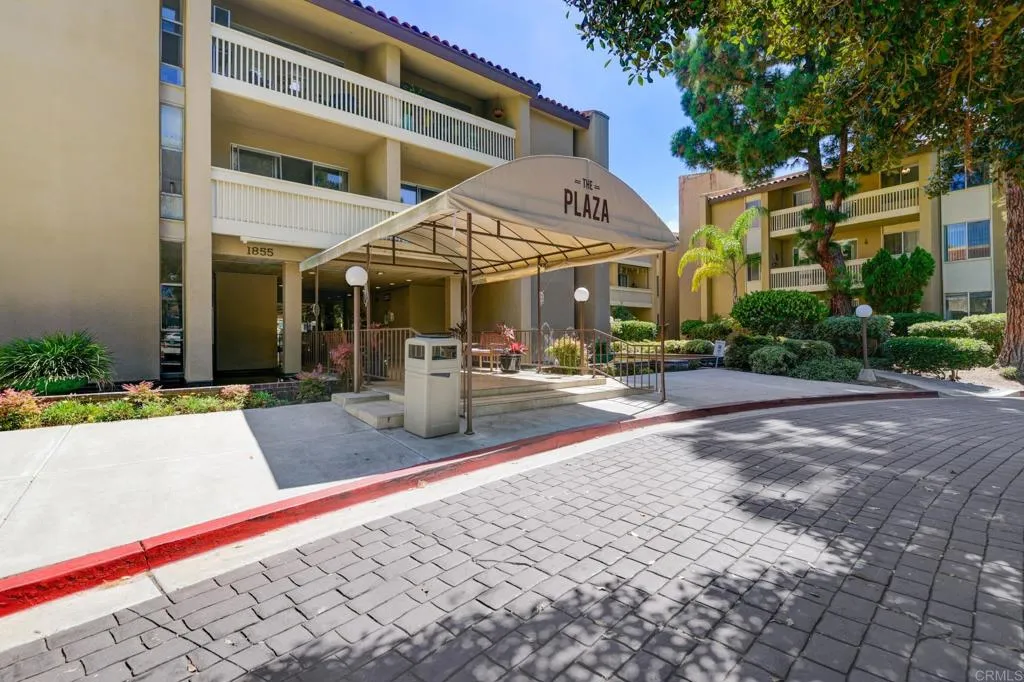 1885 Diamond Street Unit 323