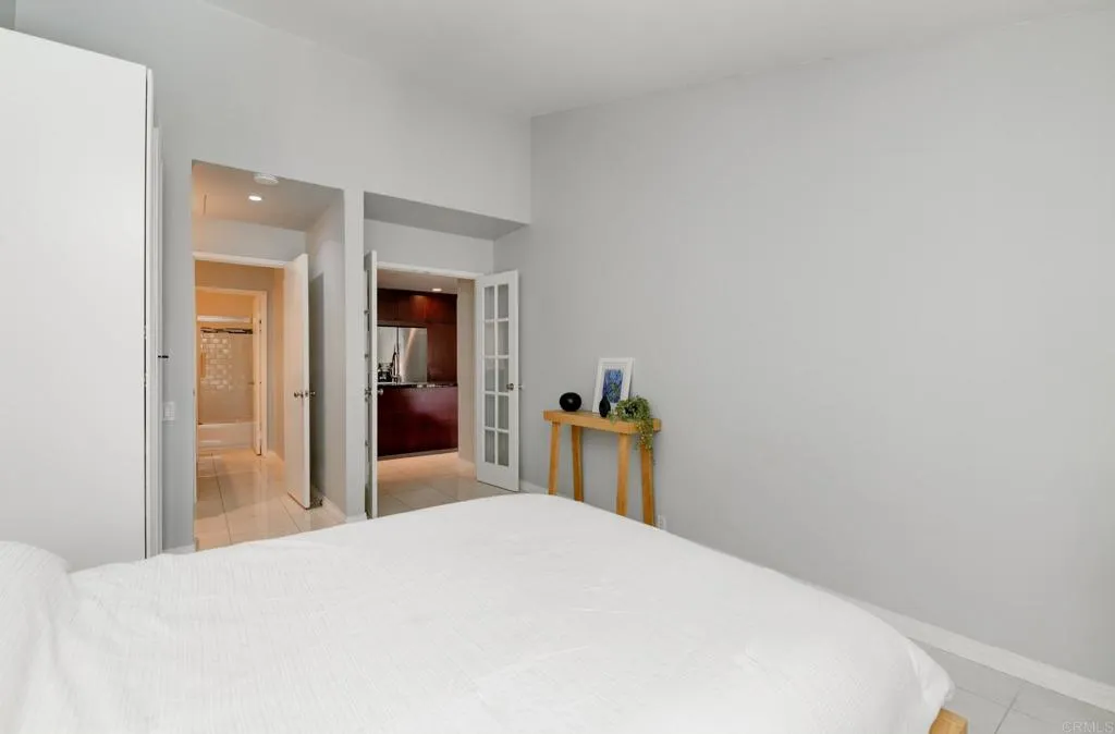 1885 Diamond Street Unit 323
