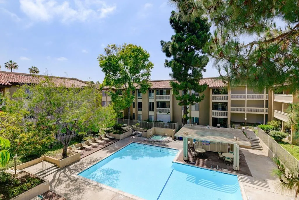 1885 Diamond Street Unit 323