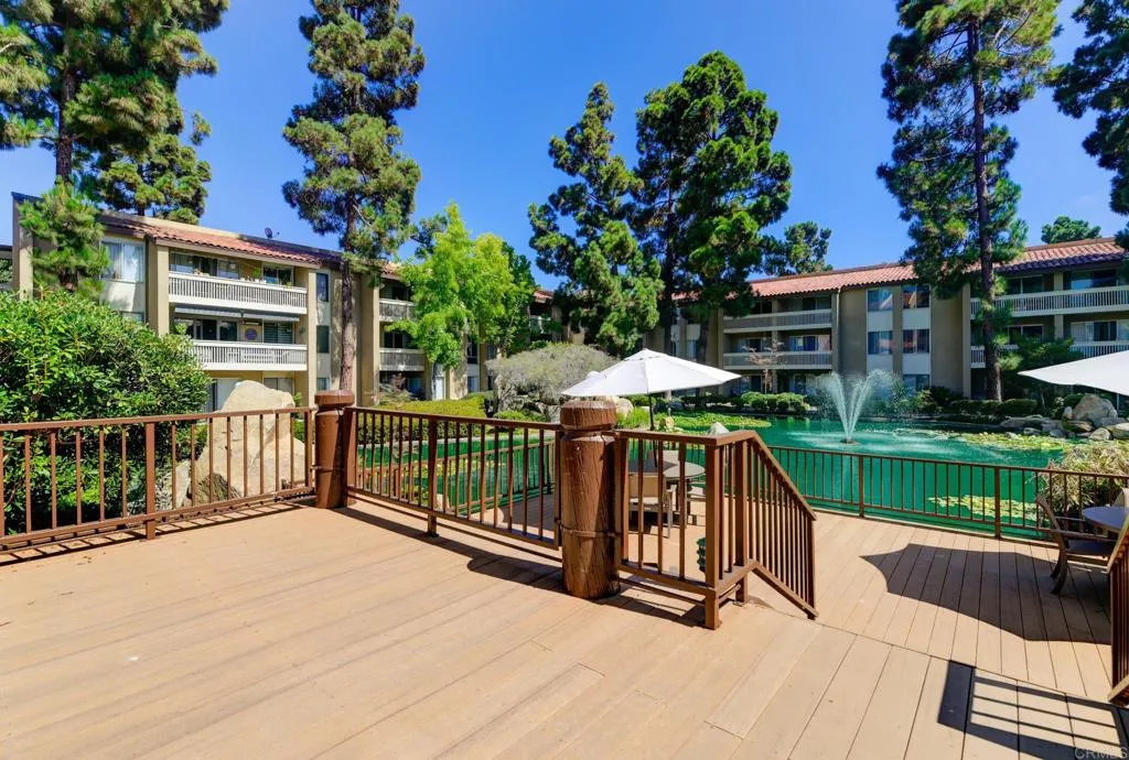 1885 Diamond Street Unit 323