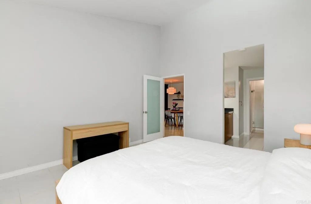 1885 Diamond Street Unit 323