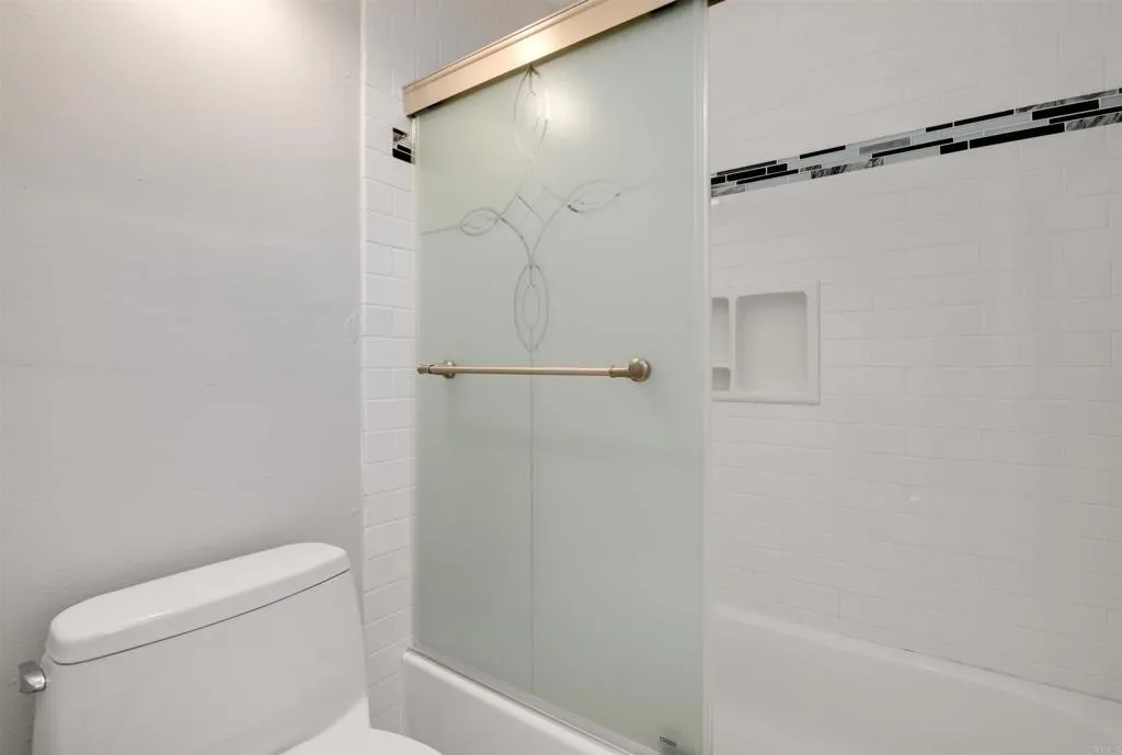 1885 Diamond Street Unit 323