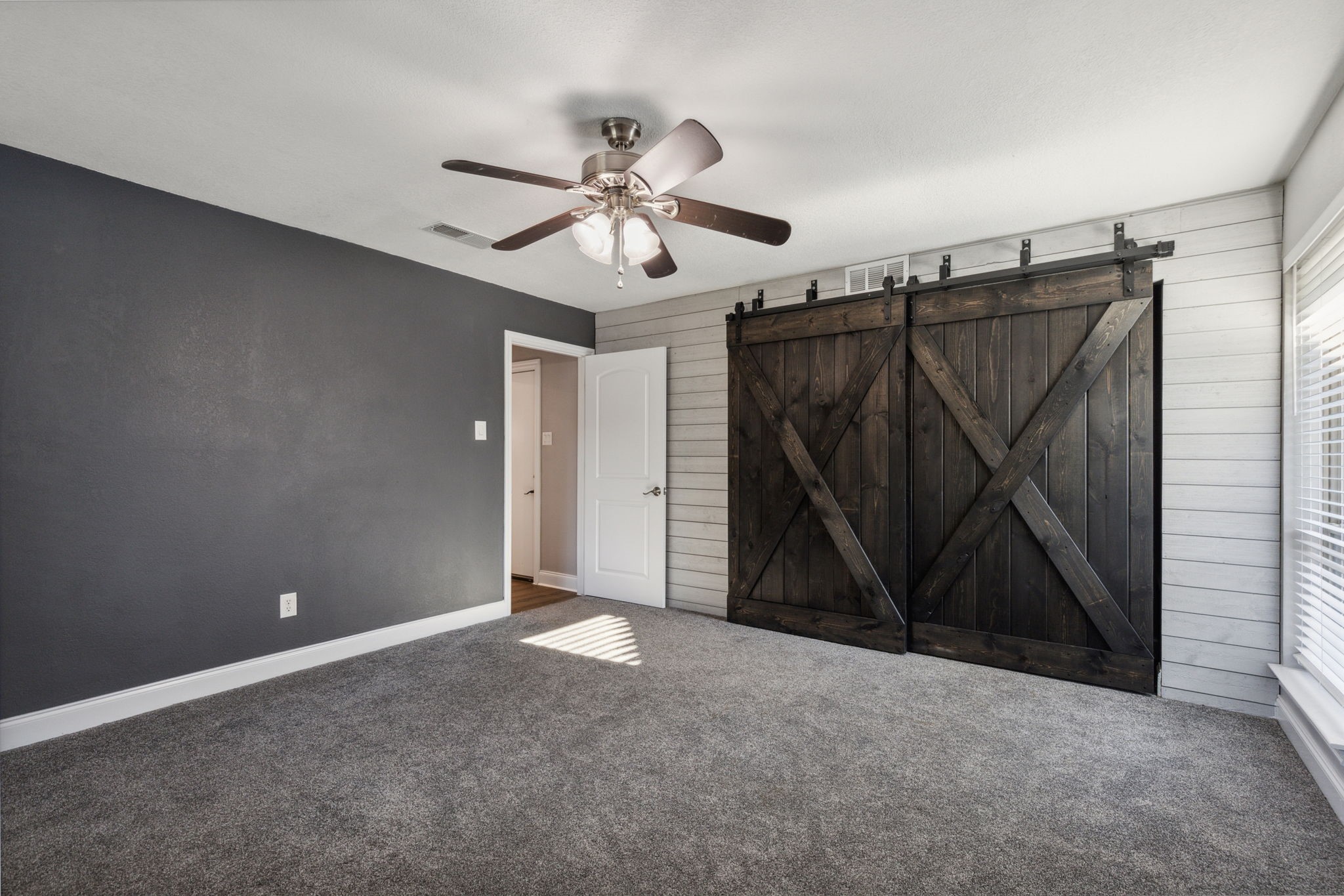 5 Timberline Drive