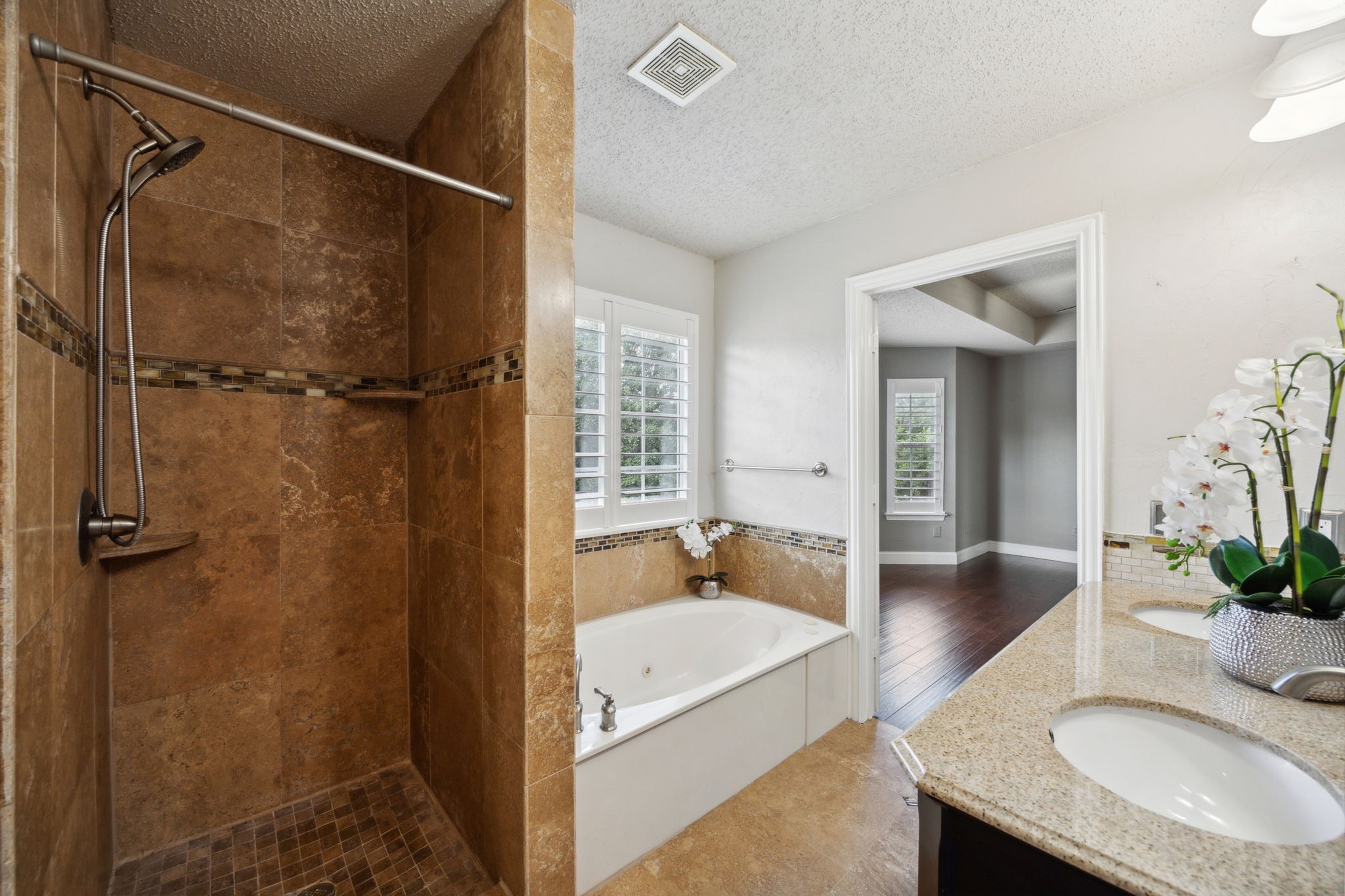 7808 Anthony Lane