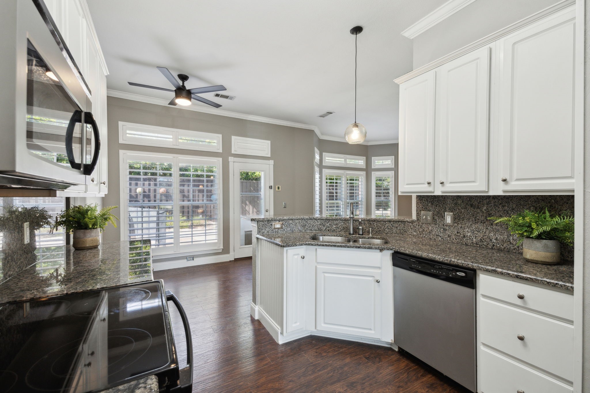 7808 Anthony Lane