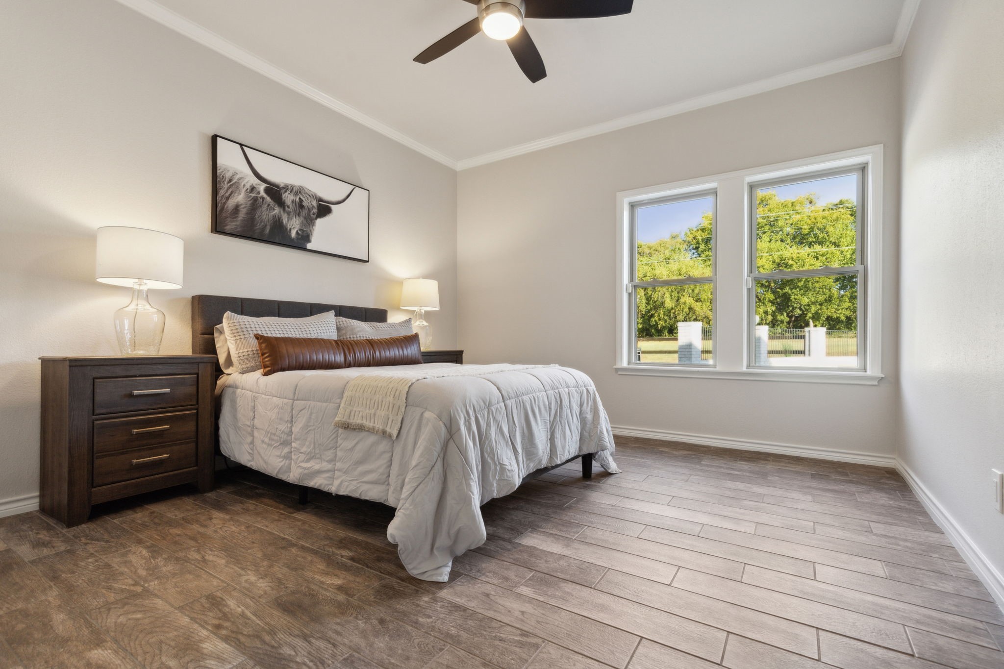 27 Meadowcreek Drive