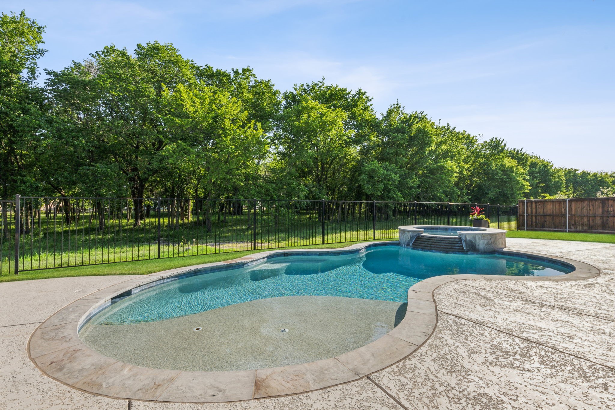 213 Kirkpatrick Court