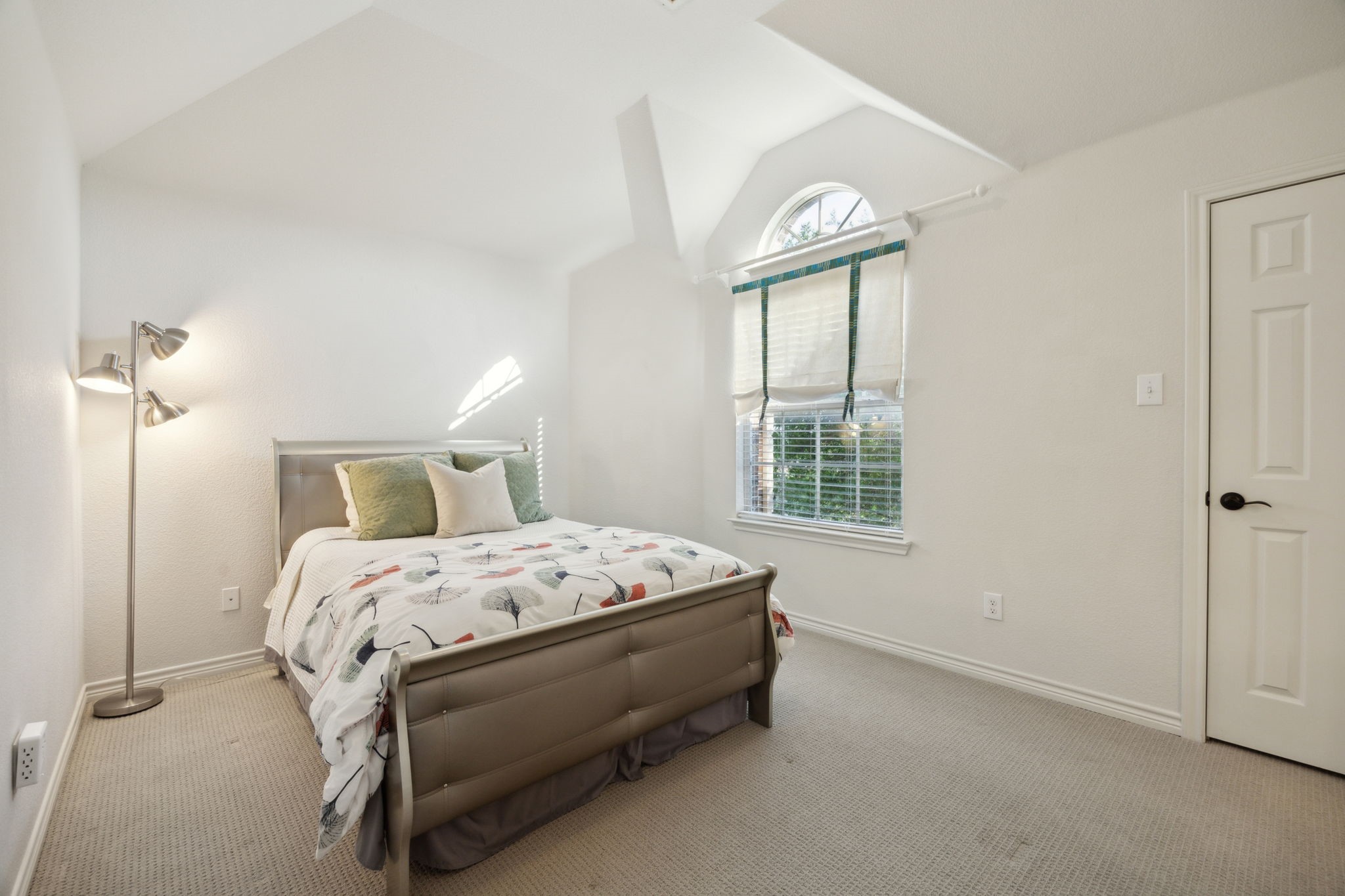 9504 Cholla Cactus Trail